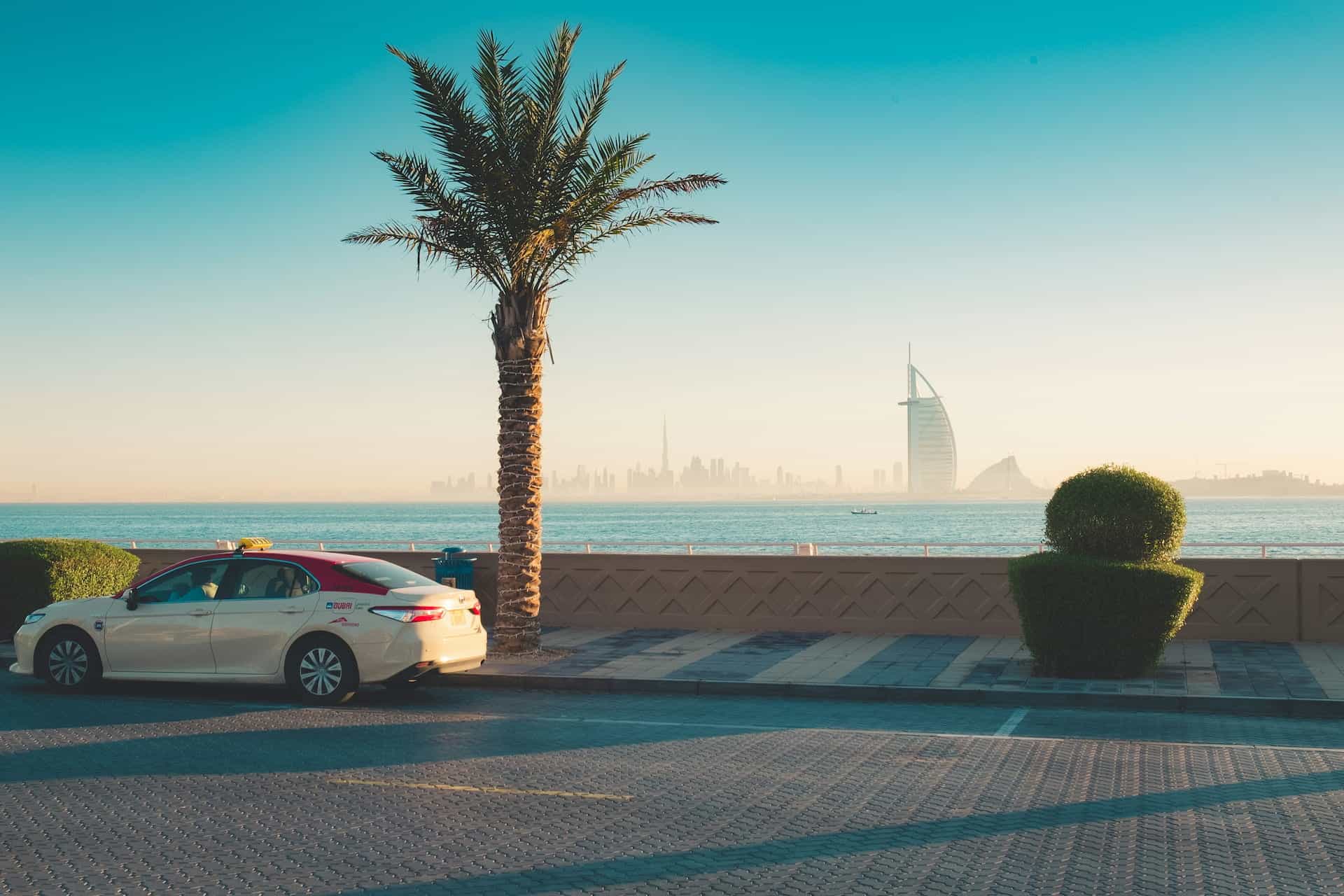 Euan Cameron 62BjXl 2iHE Unsplash Dubai skyline
